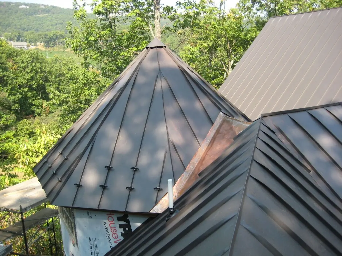 Professional Roof Tarp Installation by Craftsman Roofing in Sycamore Canyon-Canyon Springs